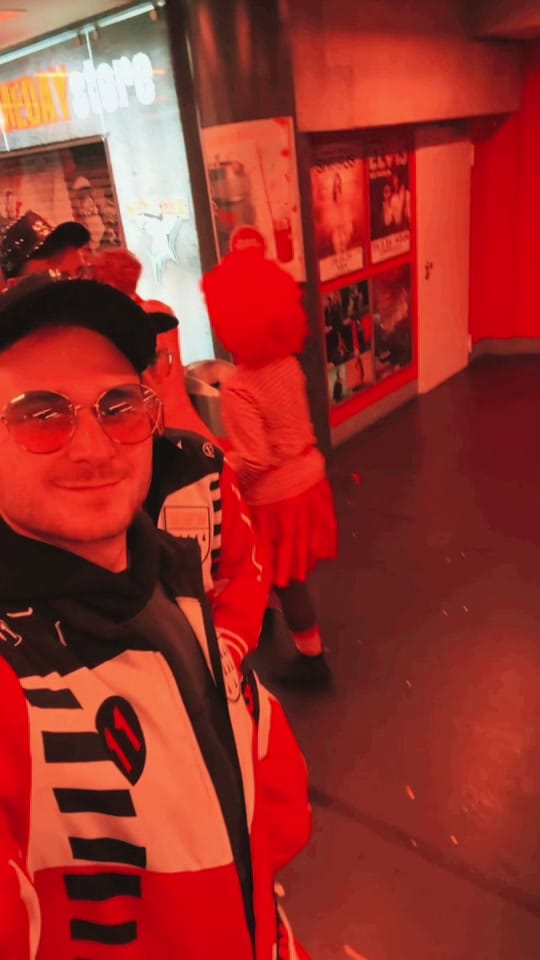 Post 4 by Carsten on TikTok (video)