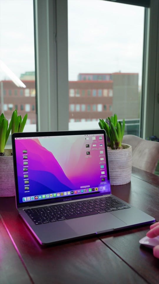 Post 3 by VIDEO HAMBURG on TikTok (video)