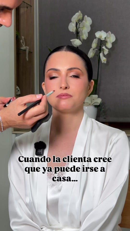 Post 3 by VAHAN.MAKEUP on TikTok (video)