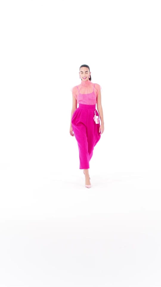 Post 6 by Andrea Lisbona on TikTok (video)