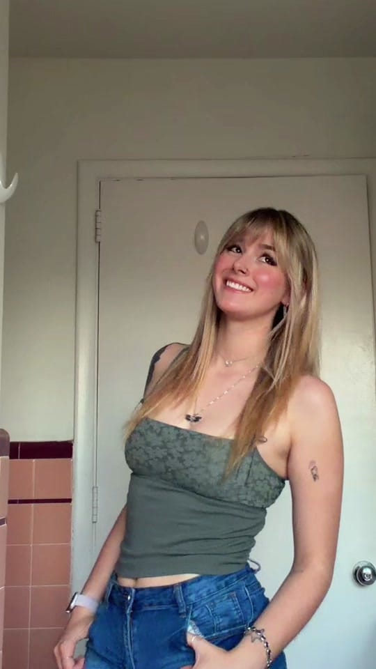 Post 7 by julz :) on TikTok (video)