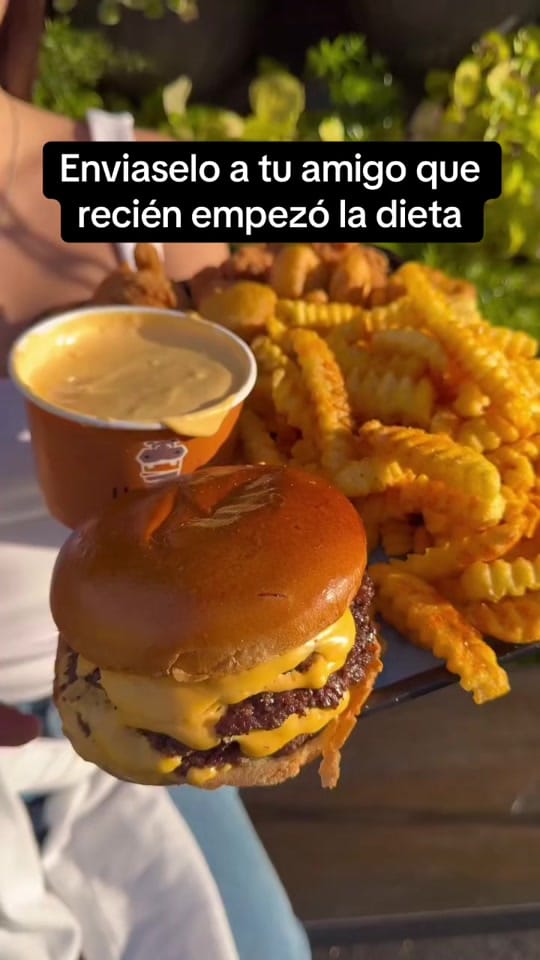 Post 1 by Burgadicto® on TikTok (video)
