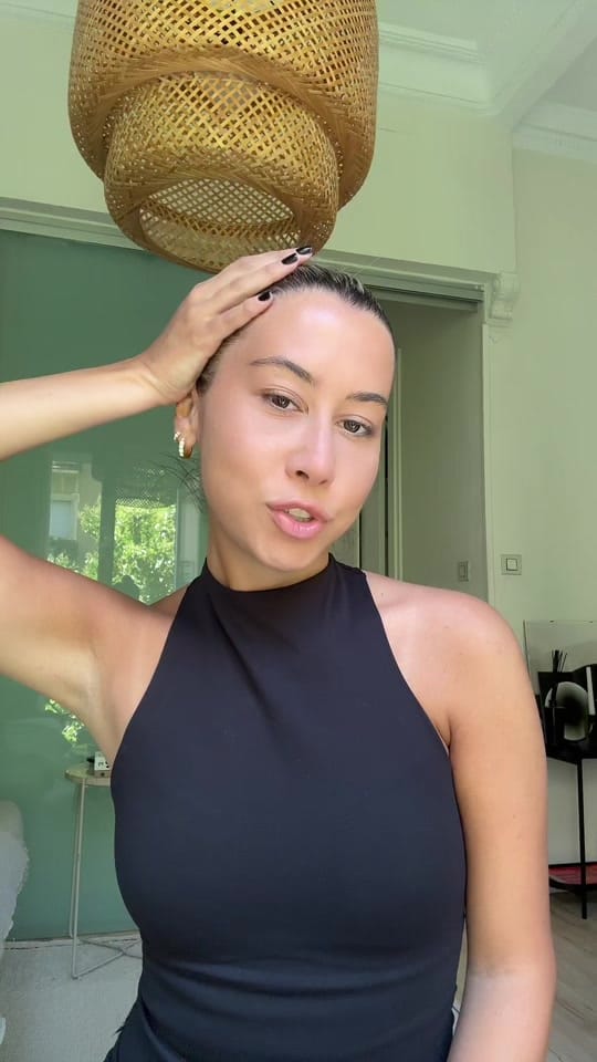 Post 6 by JULIA on TikTok (video)