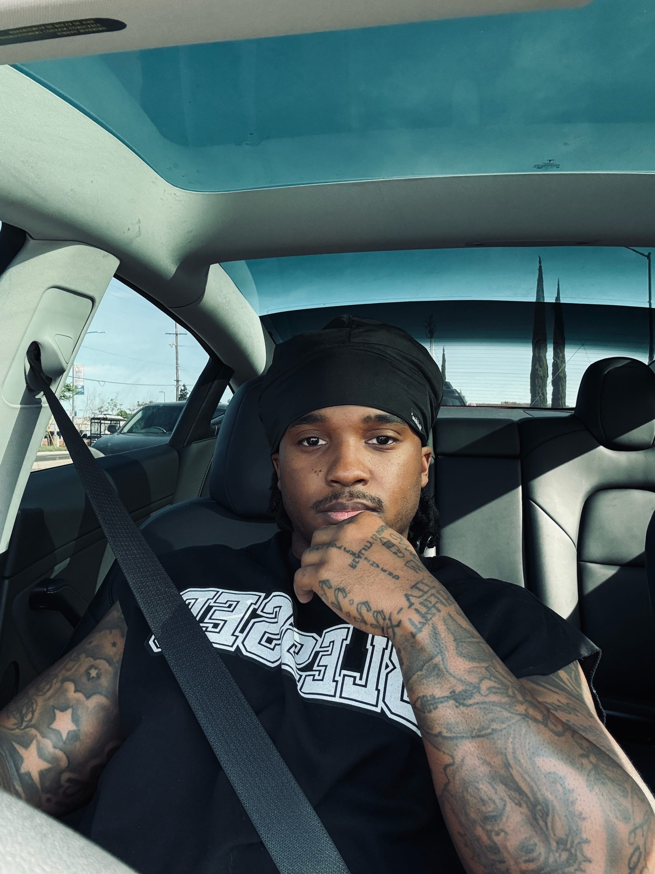 Post 3 by London Brookins on TikTok (video)