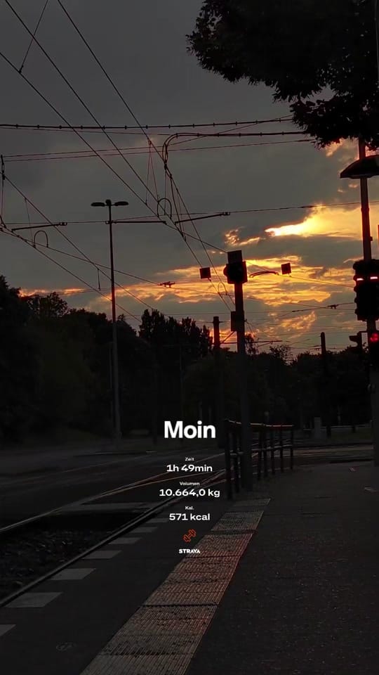 Post 6 by Dominique • Videograf on TikTok (video)