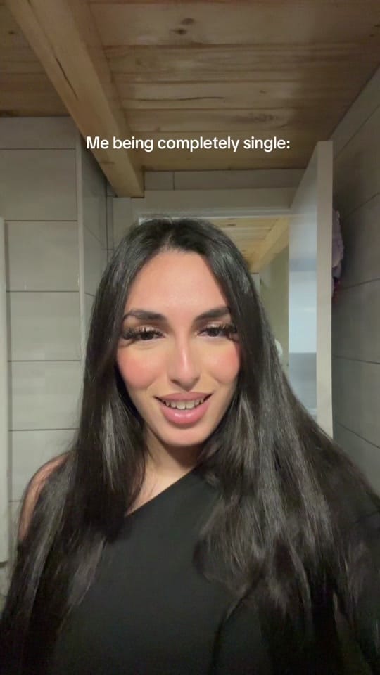 Post 10 by Huda on TikTok (video)