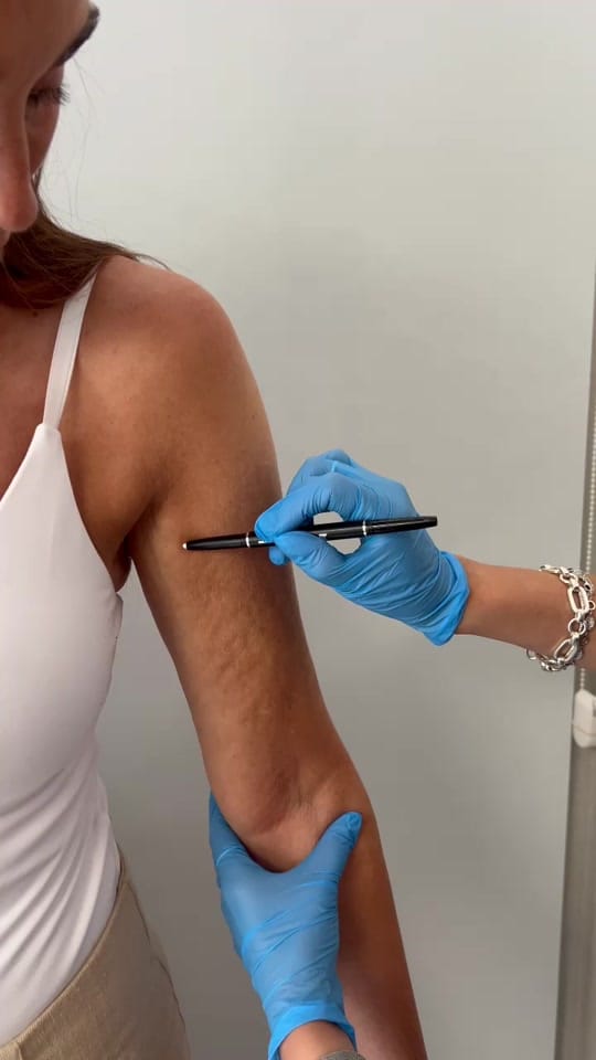 Post 8 by Clinicas Diego de León on TikTok (video)