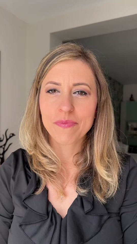 Post 1 by Mirela2332 on TikTok (video)