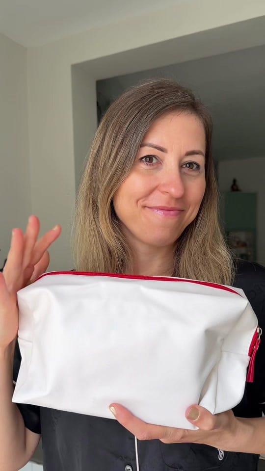 Post 2 by Mirela2332 on TikTok (video)