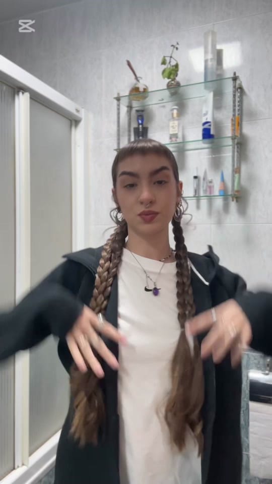 Post 10 by Dunkelblack🌻 on TikTok (video)