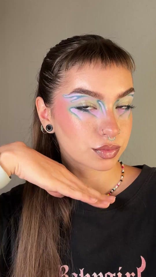Post 2 by Dunkelblack🌻 on TikTok (video)