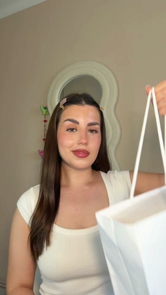 Post 7 by Andrea | UGC Spain🌙 on TikTok (video)