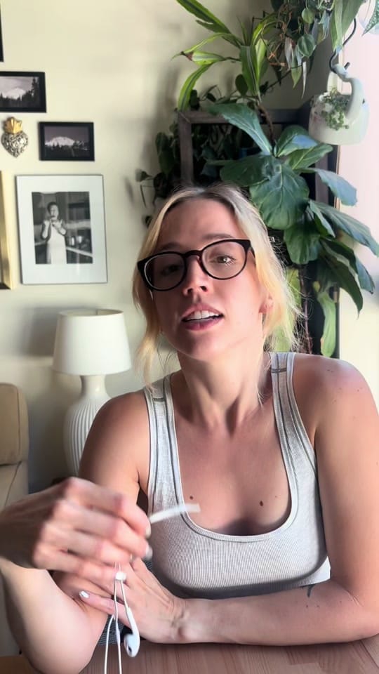 Post 8 by Rachel L. MD on TikTok (video)
