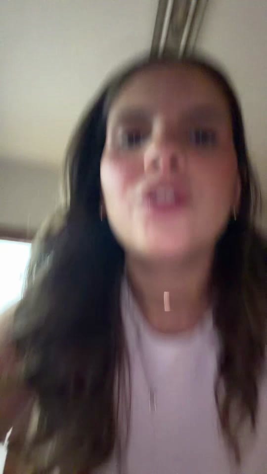 Post 8 by María Cordovez on TikTok (video)