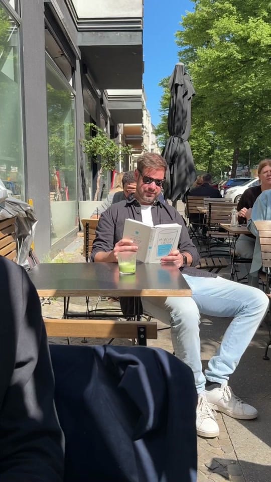 Post 2 by humorisart on TikTok (video)
