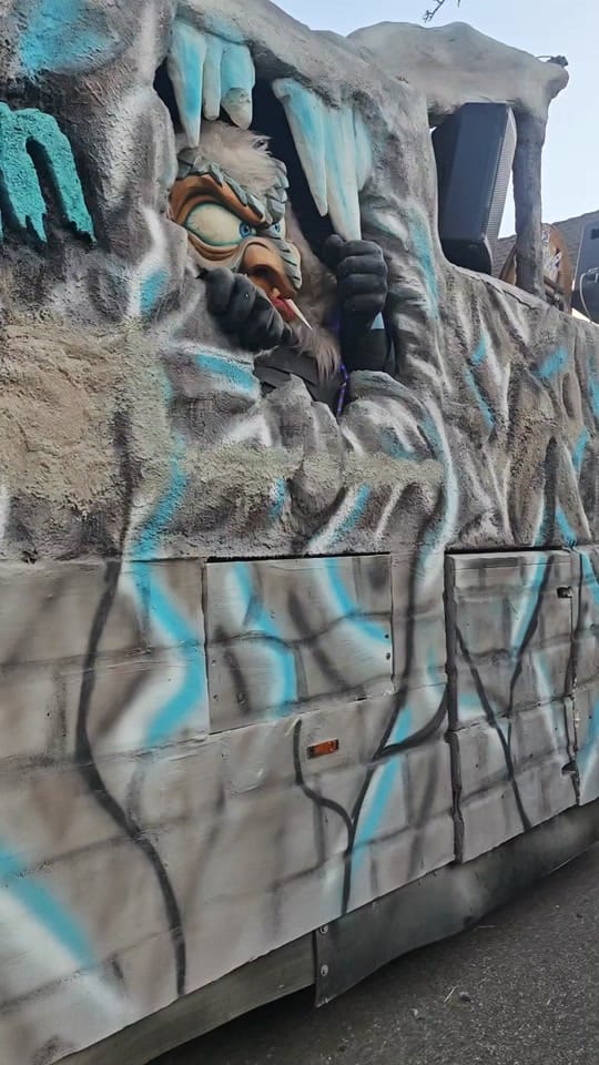 Post 8 by fasentsvideos/ on TikTok (video)