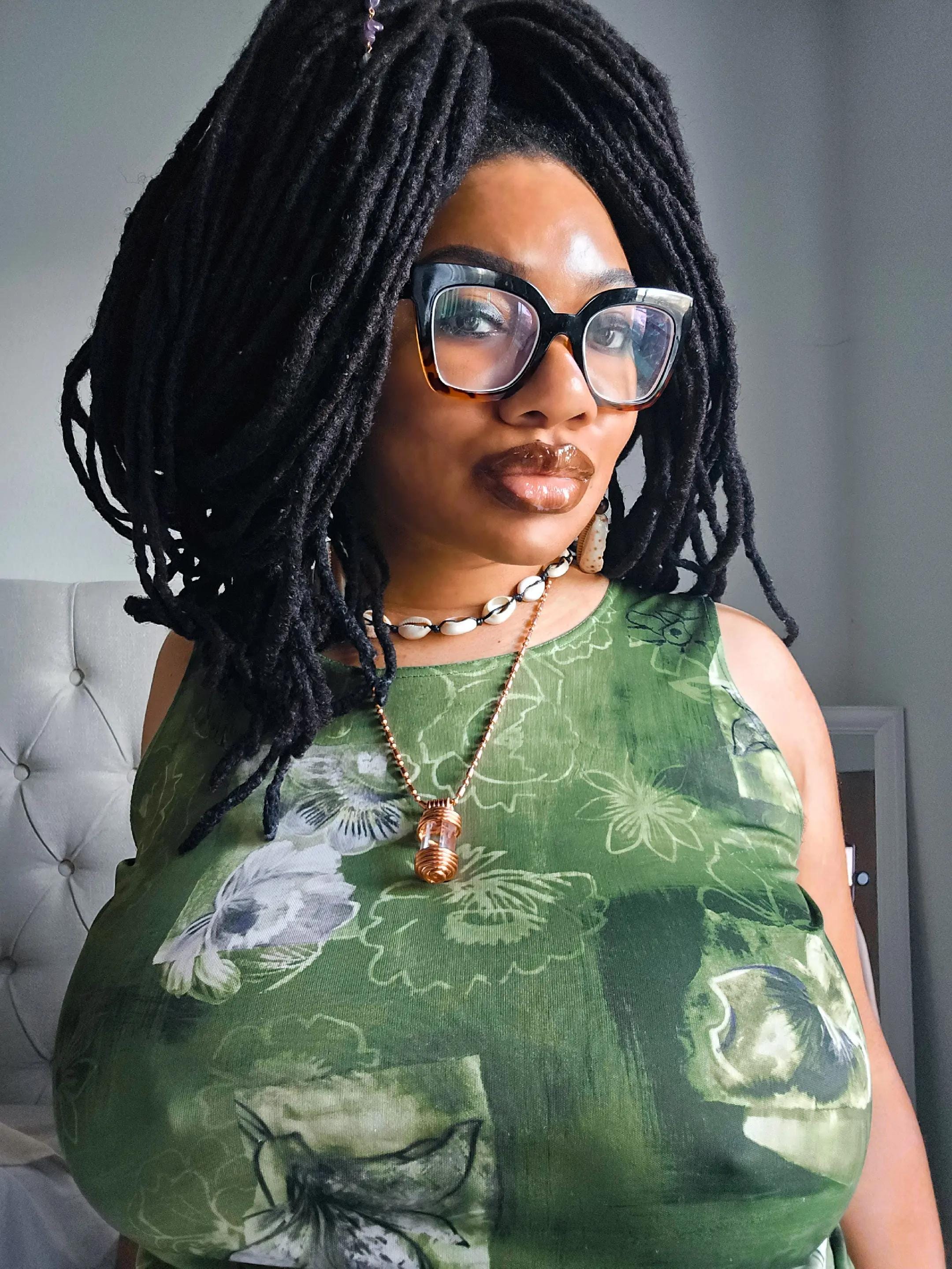 Post 7 by QUEEN MESUSA on TikTok (video)