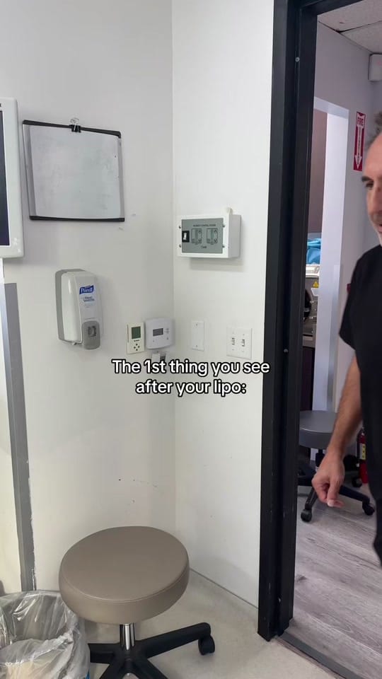 Post 4 by Dr. Mark Paya on TikTok (video)