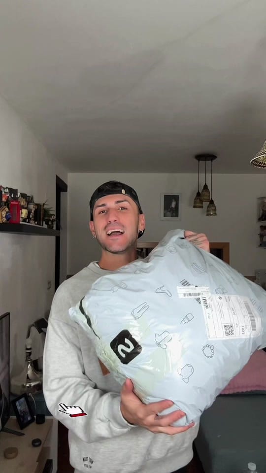 Post 5 by bycurrogarciamakeup on TikTok (video)