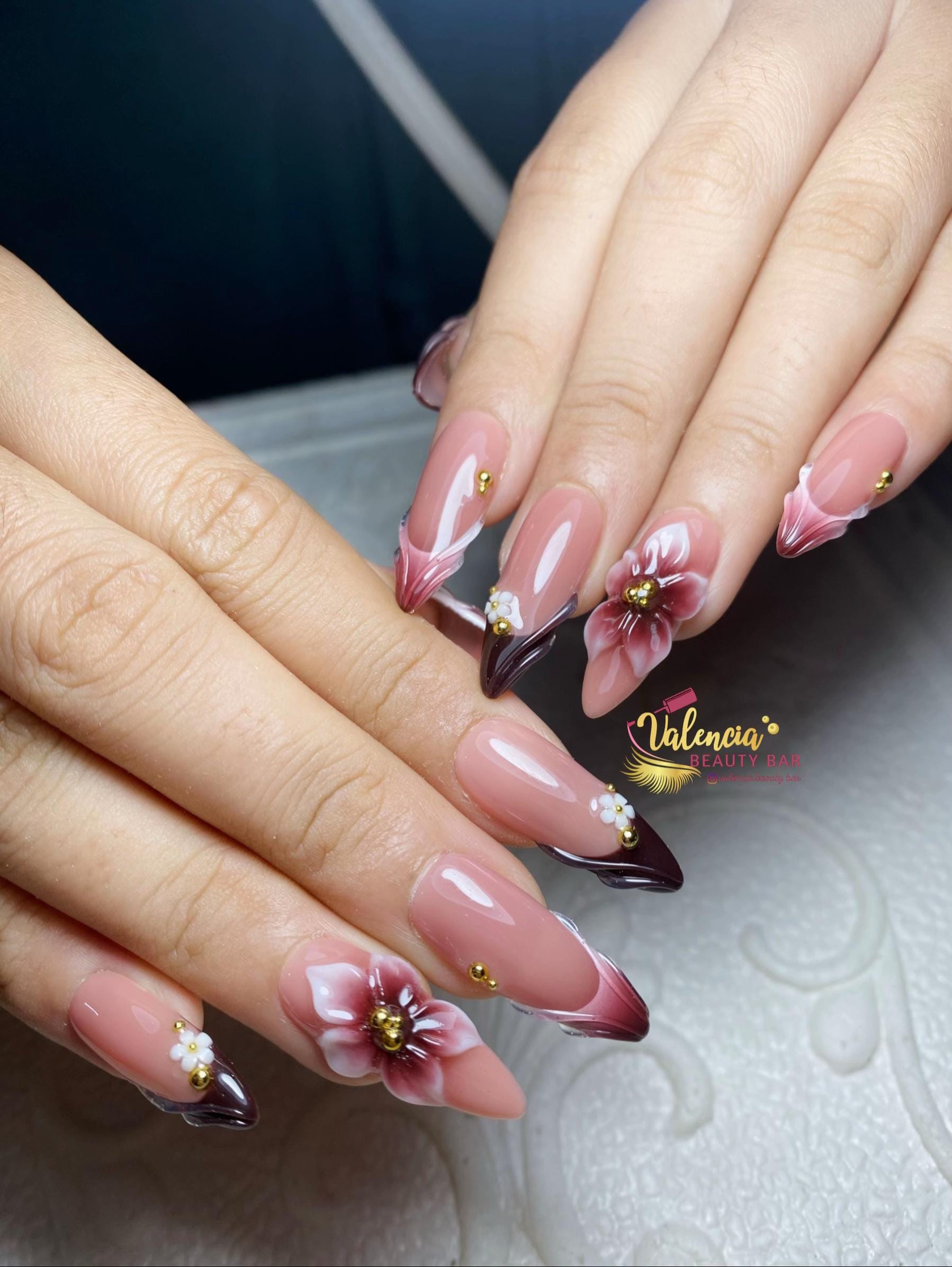 Post 7 by Valencia.beautybar on TikTok (video)