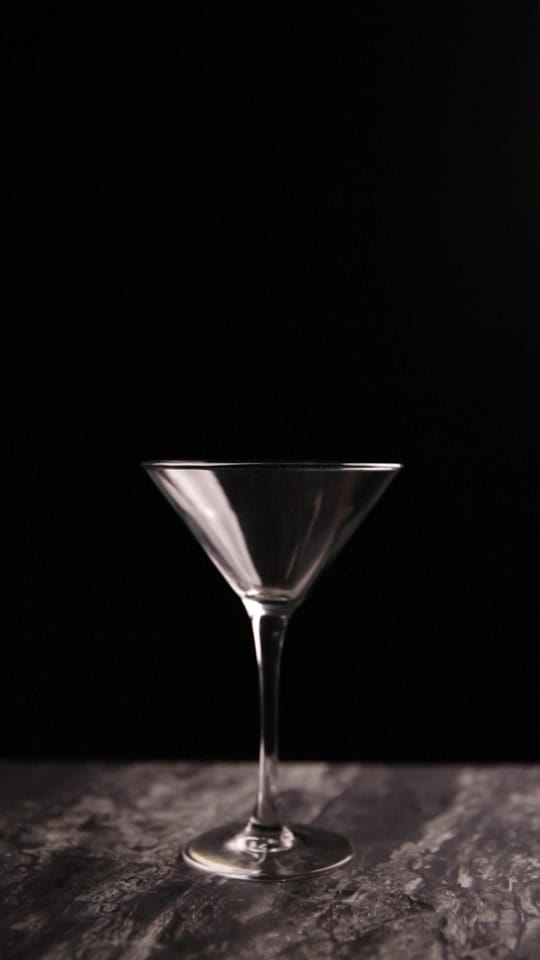 Post 8 by The MNML Mixologist on TikTok (video)