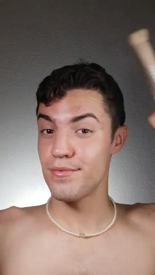 Post 8 by alvaro on TikTok (video)
