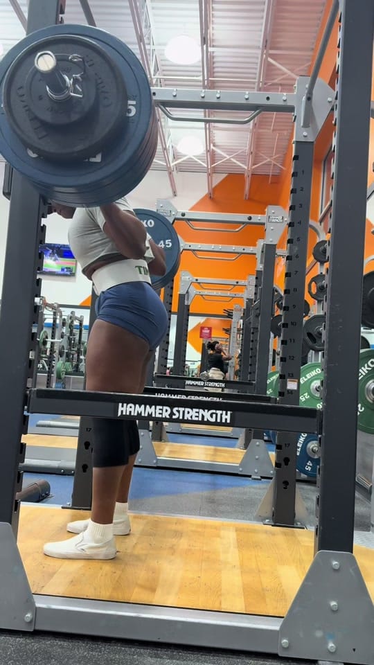 Post 6 by Timinodifit on TikTok (video)
