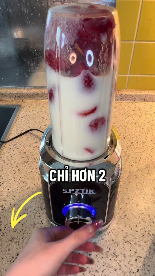 Post 4 by Leia Berlin 🐿️ 香香 on TikTok (video)