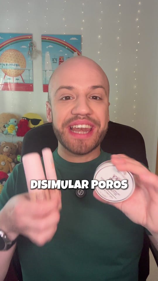 Post 6 by Manu Martel on TikTok (video)
