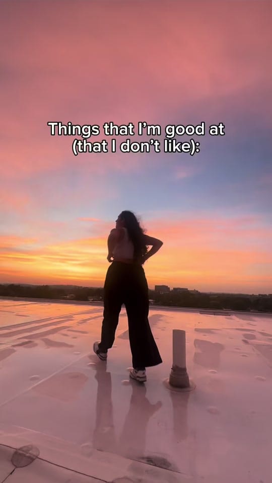 Post 2 by Sarah Julia on TikTok (video)
