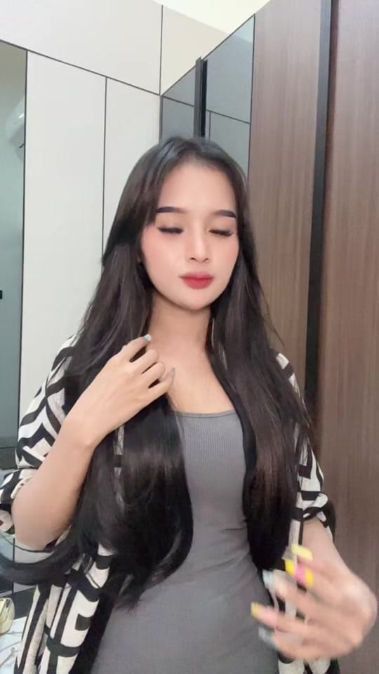 Post 8 by Lovina on TikTok (video)