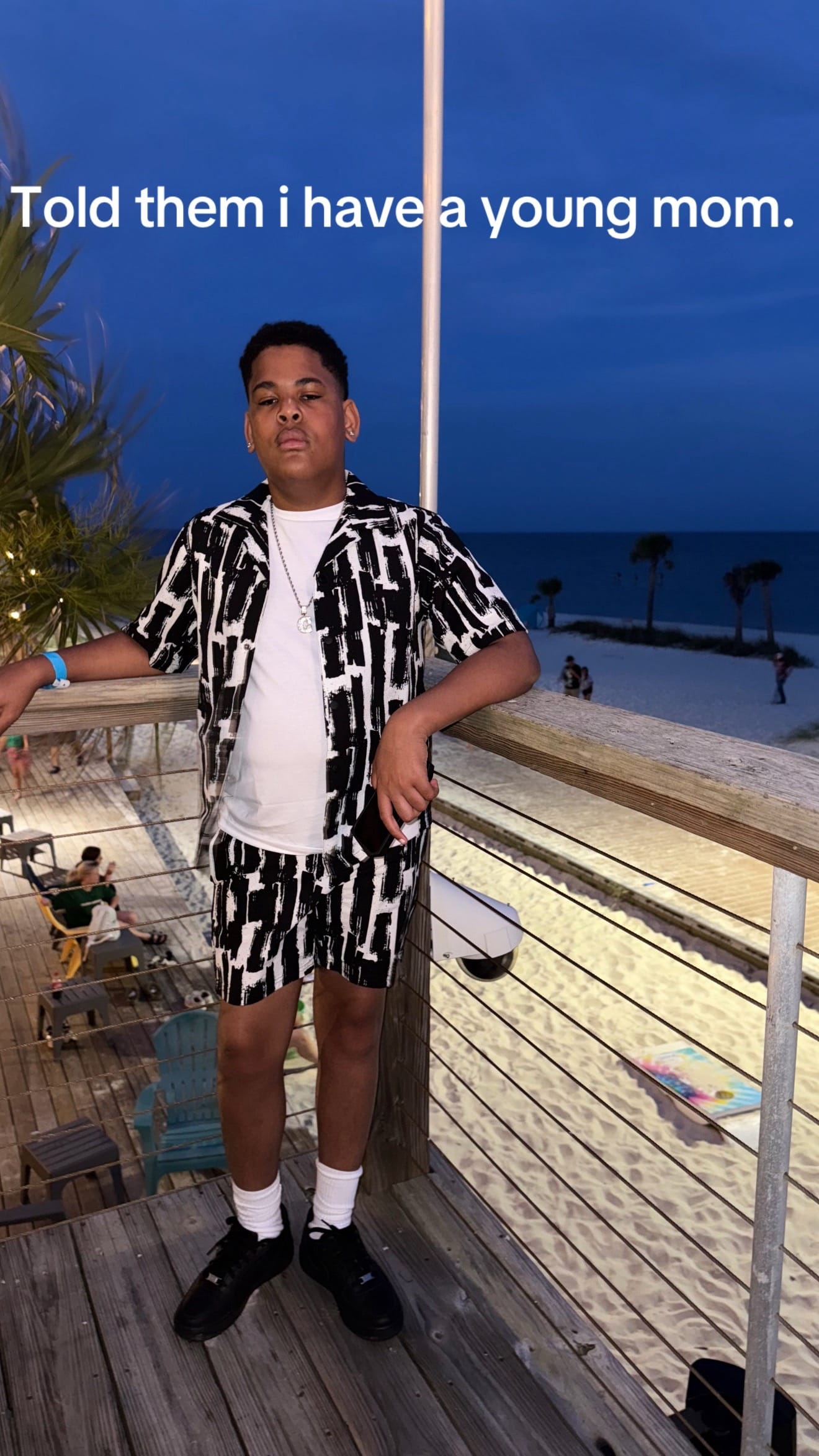 Post 1 by Dezirae Ezell on TikTok (video)