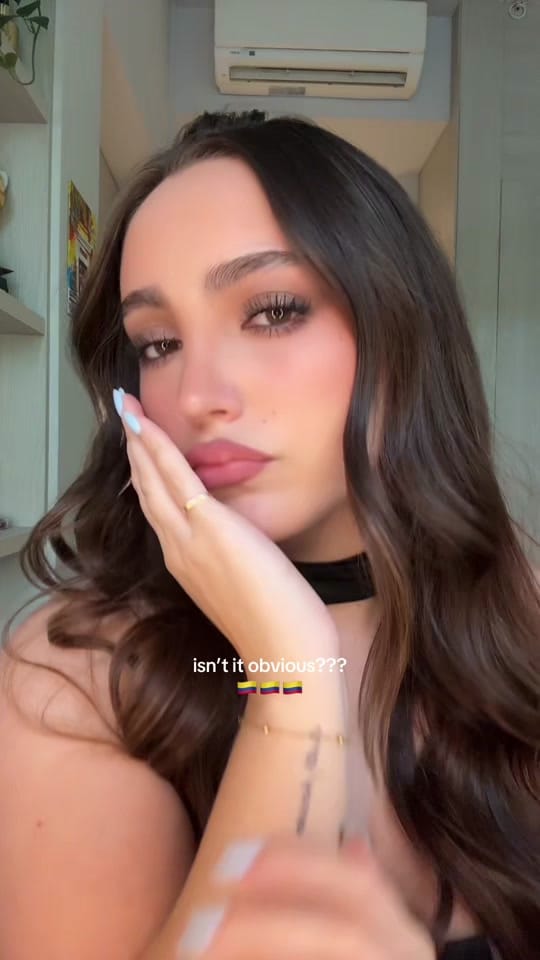 Post 4 by julieta cardona on TikTok (video)