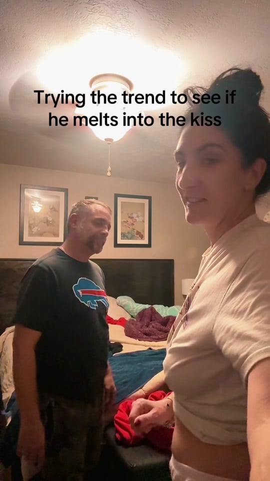 Post 6 by Kristen knows on TikTok (video)
