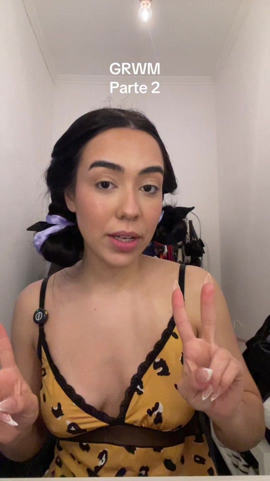 Post 4 by Melissa Boechat on TikTok (video)