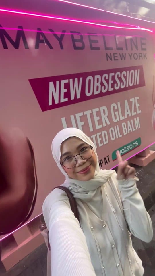 Post 7 by seliasel on TikTok (video)