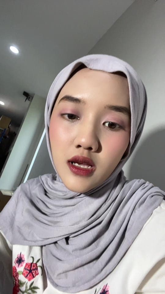 Post 5 by Ega Vanessa | Dry skin on TikTok (video)
