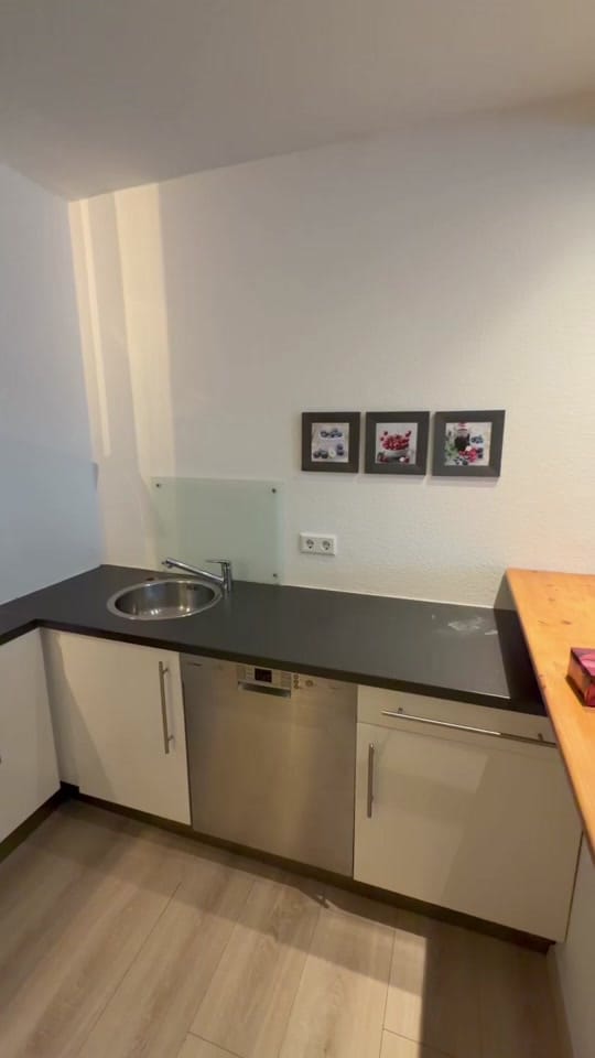 Post 5 by ostseefolien on TikTok (video)