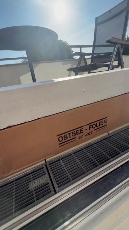 Post 2 by ostseefolien on TikTok (video)
