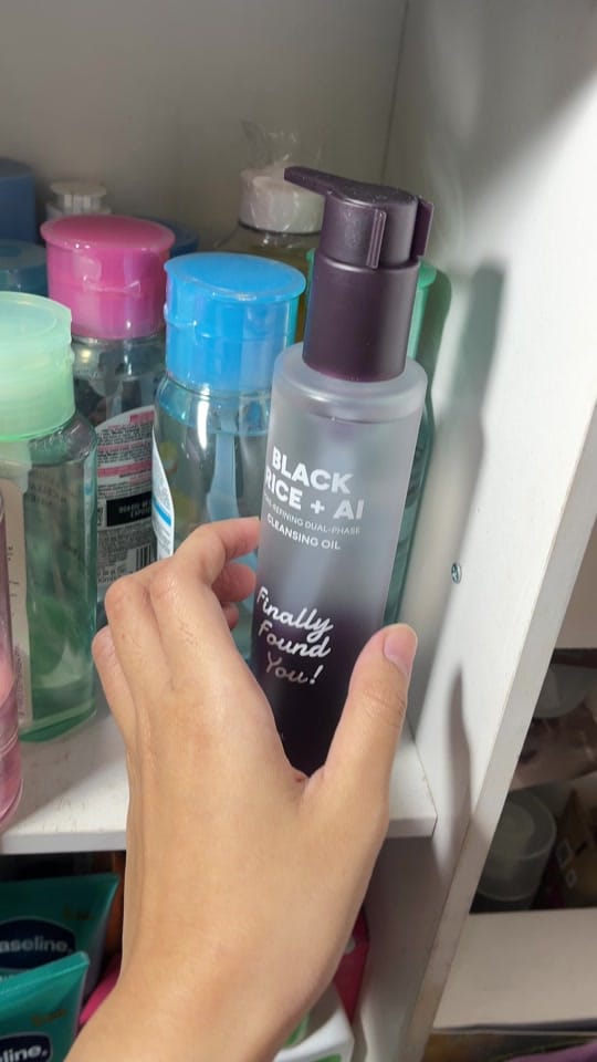 Post 6 by Ega Vanessa | Dry skin on TikTok (video)