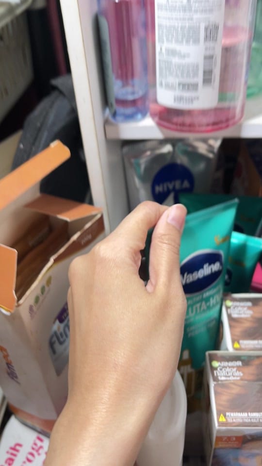 Post 4 by Ega Vanessa | Dry skin on TikTok (video)