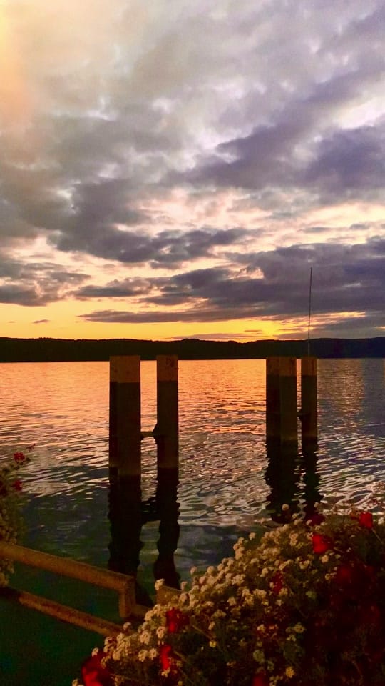 Post 6 by • | T | B | • on TikTok (video)