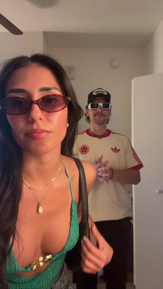 Post 6 by valeria on TikTok (video)