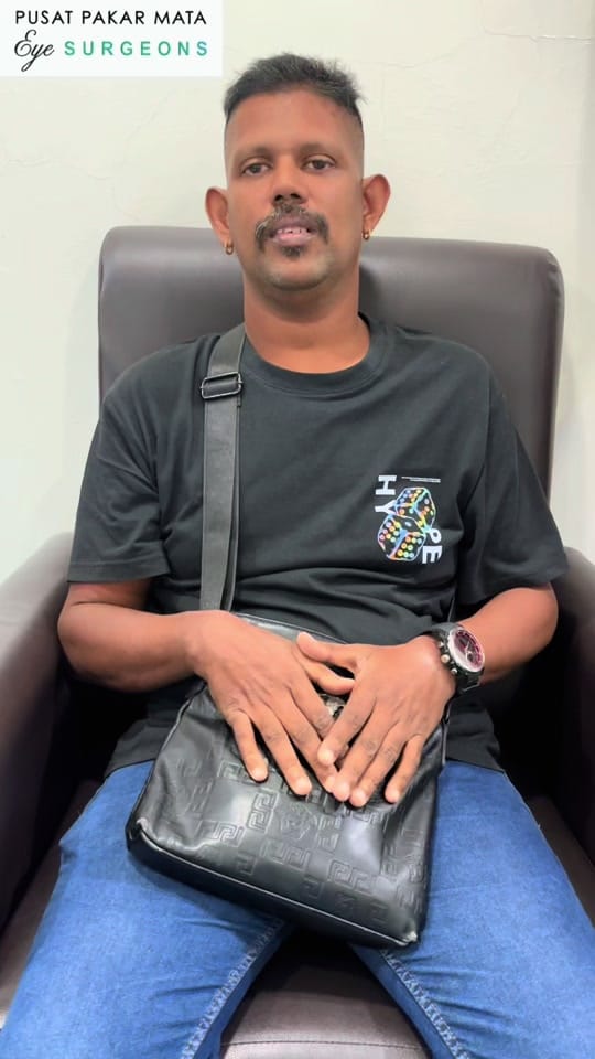 Post 4 by EyeSurgeons Taman Equine on TikTok (video)