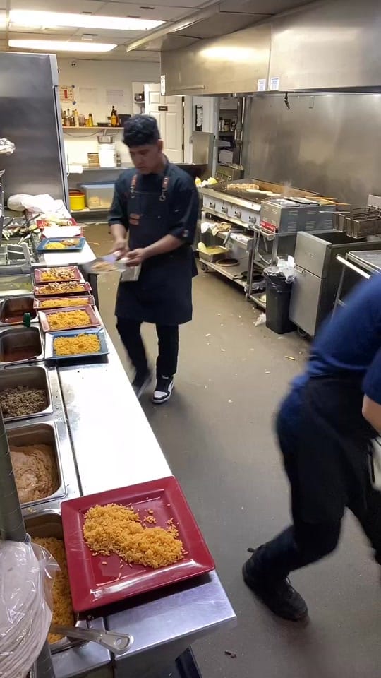 Post 10 by Antonio Astorga | Social Media on TikTok (video)
