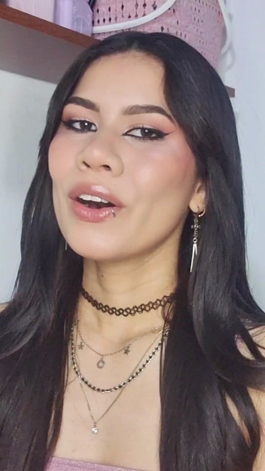 Post 7 by Mariangel Lugo on TikTok (video)