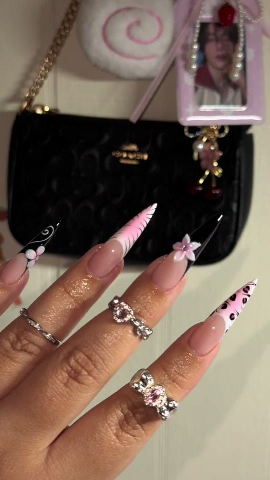 Post 8 by sweet.gelx on TikTok (video)