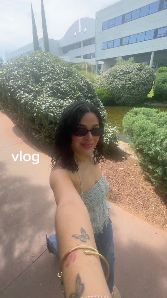Post 10 by Lia Vallecillo on TikTok (video)