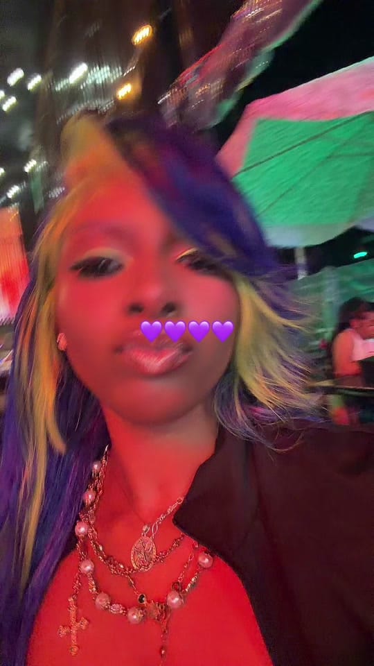 Post 1 by HTX MUA/HAIRSTYLIST on TikTok (video)