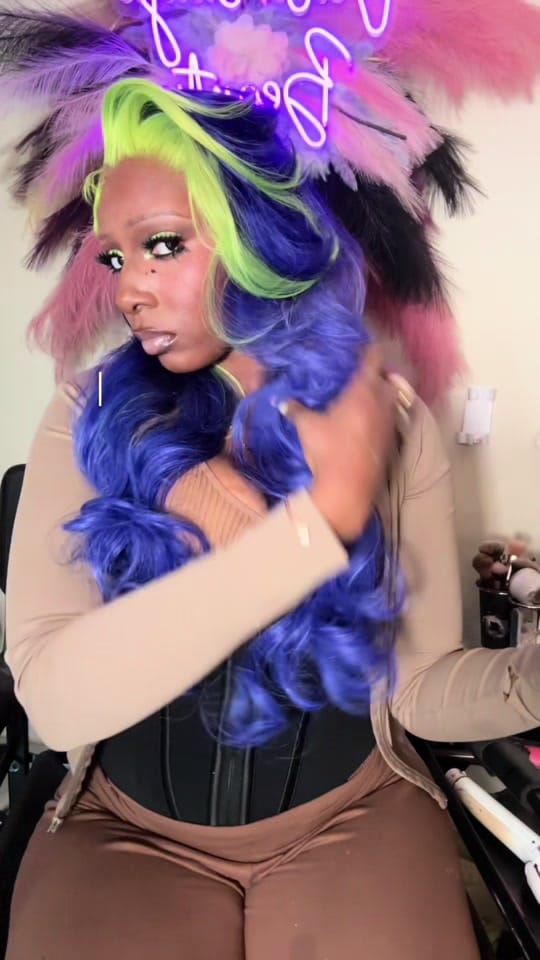 Post 2 by HTX MUA/HAIRSTYLIST on TikTok (video)